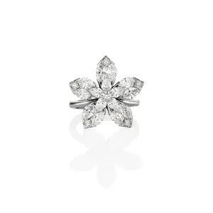 18CT WHITE GOLD DIAMOND FLOWER RING