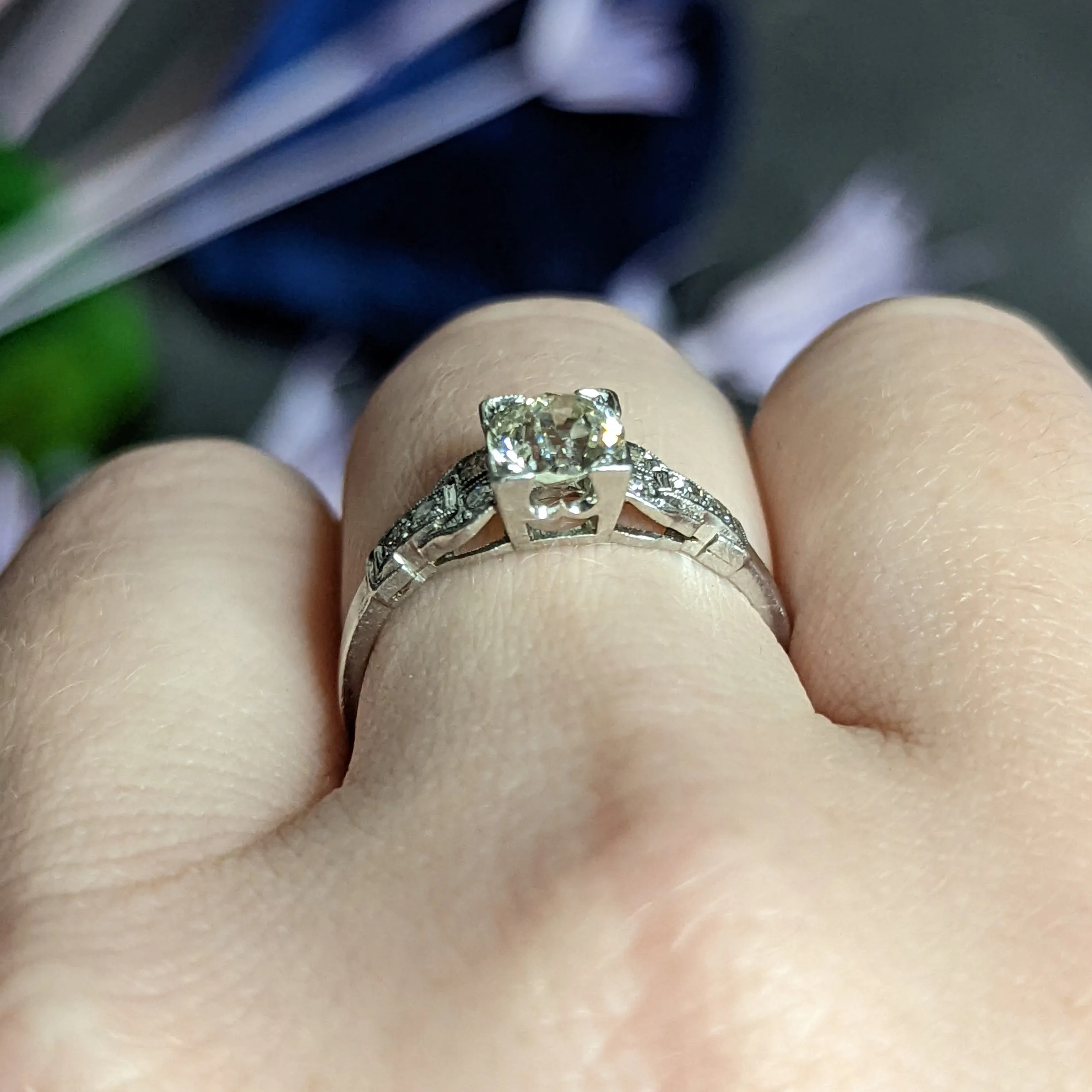 1930's Art Deco 1.00 CTW Diamond Platinum Buckle Engagement Ring