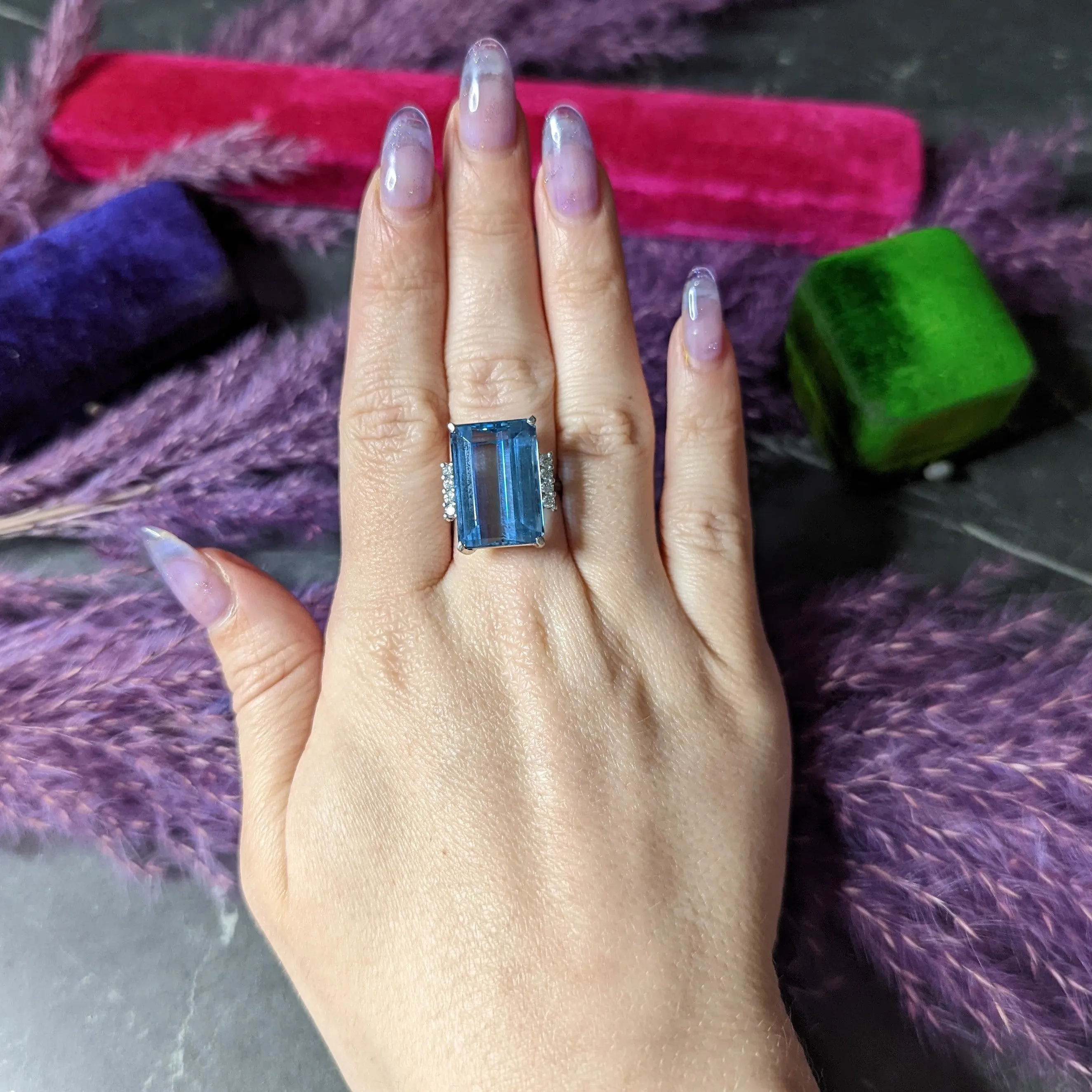1950's Mid-Century 18.60 CTW Aquamarine Diamond 18 Karat White Gold Vintage Cocktail Ring