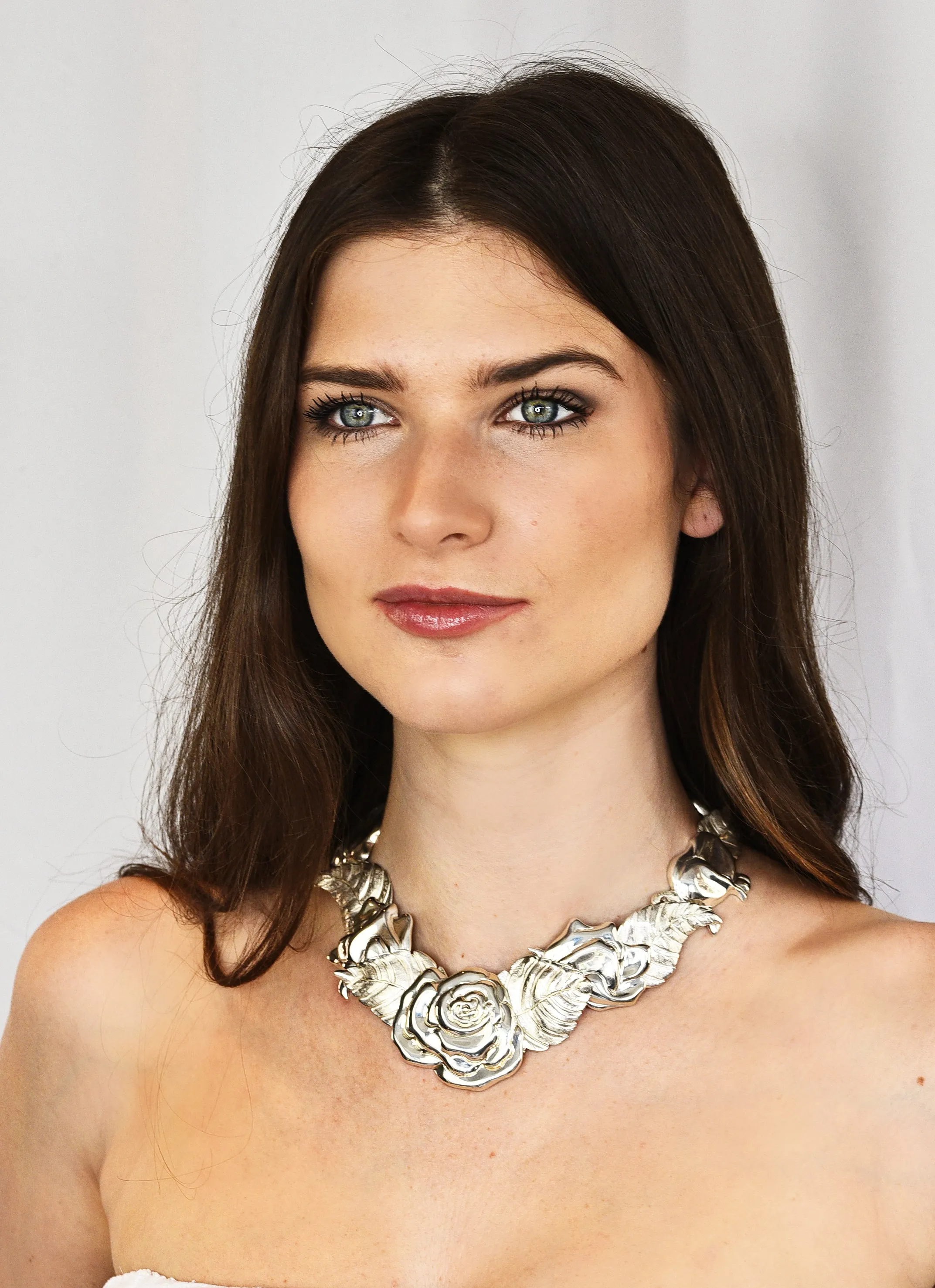 1980's Angela Cummings Tiffany & Co. Sterling Silver Flower Rose Collar Necklace