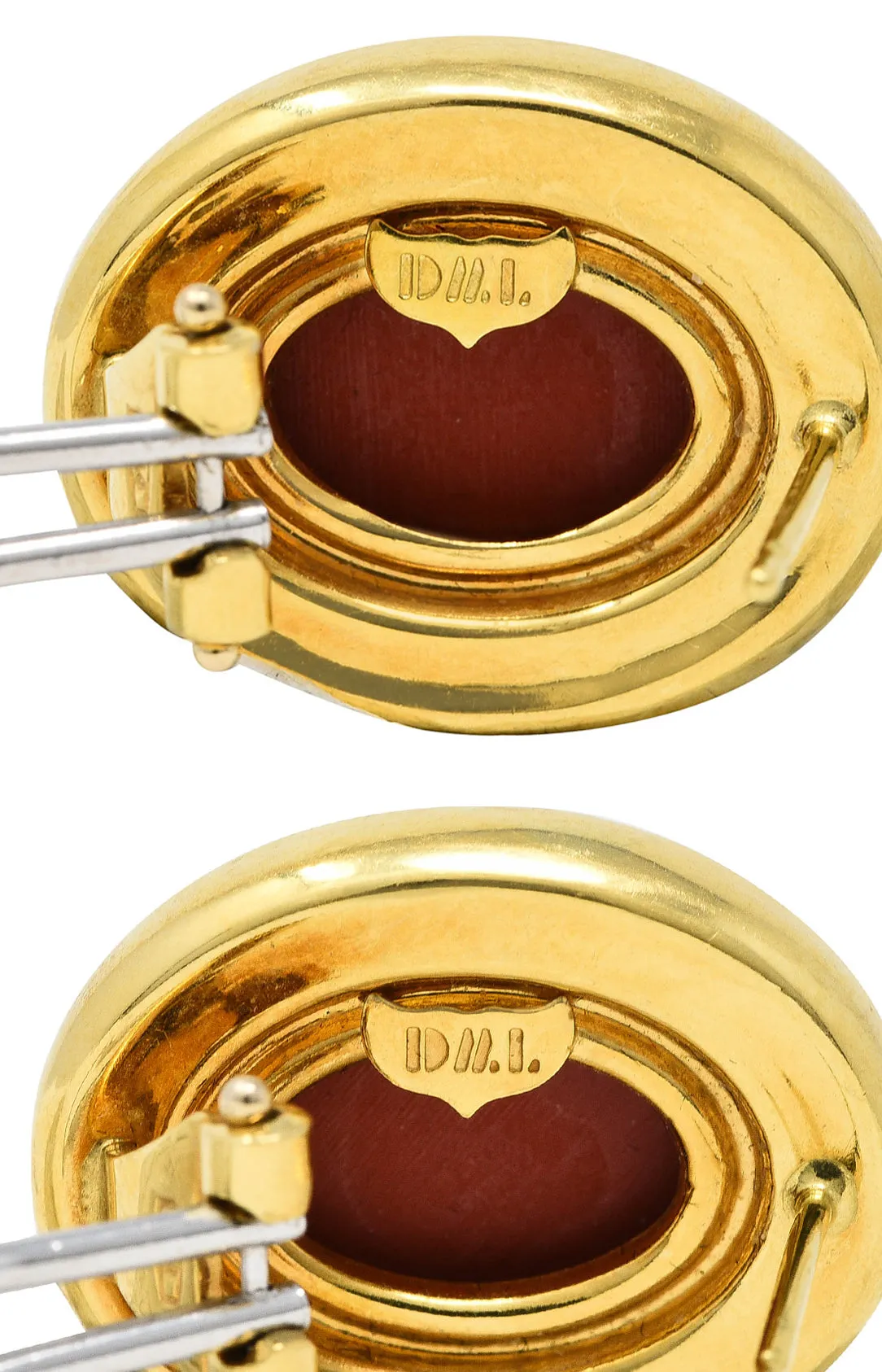 1980's Vintage Italian Red Jasper 18 Karat Yellow Gold Cabochon Earrings
