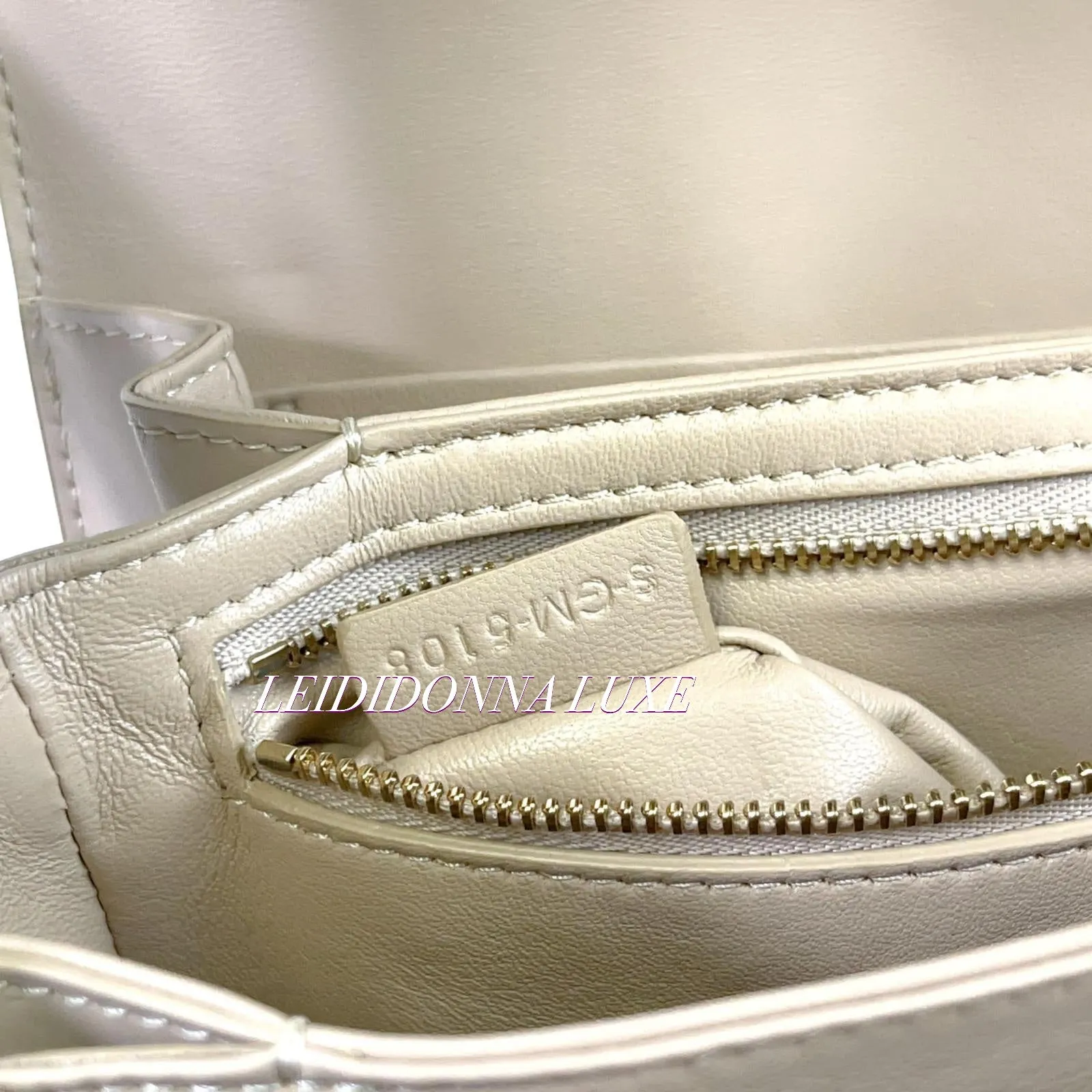Celine Classique Triomphe