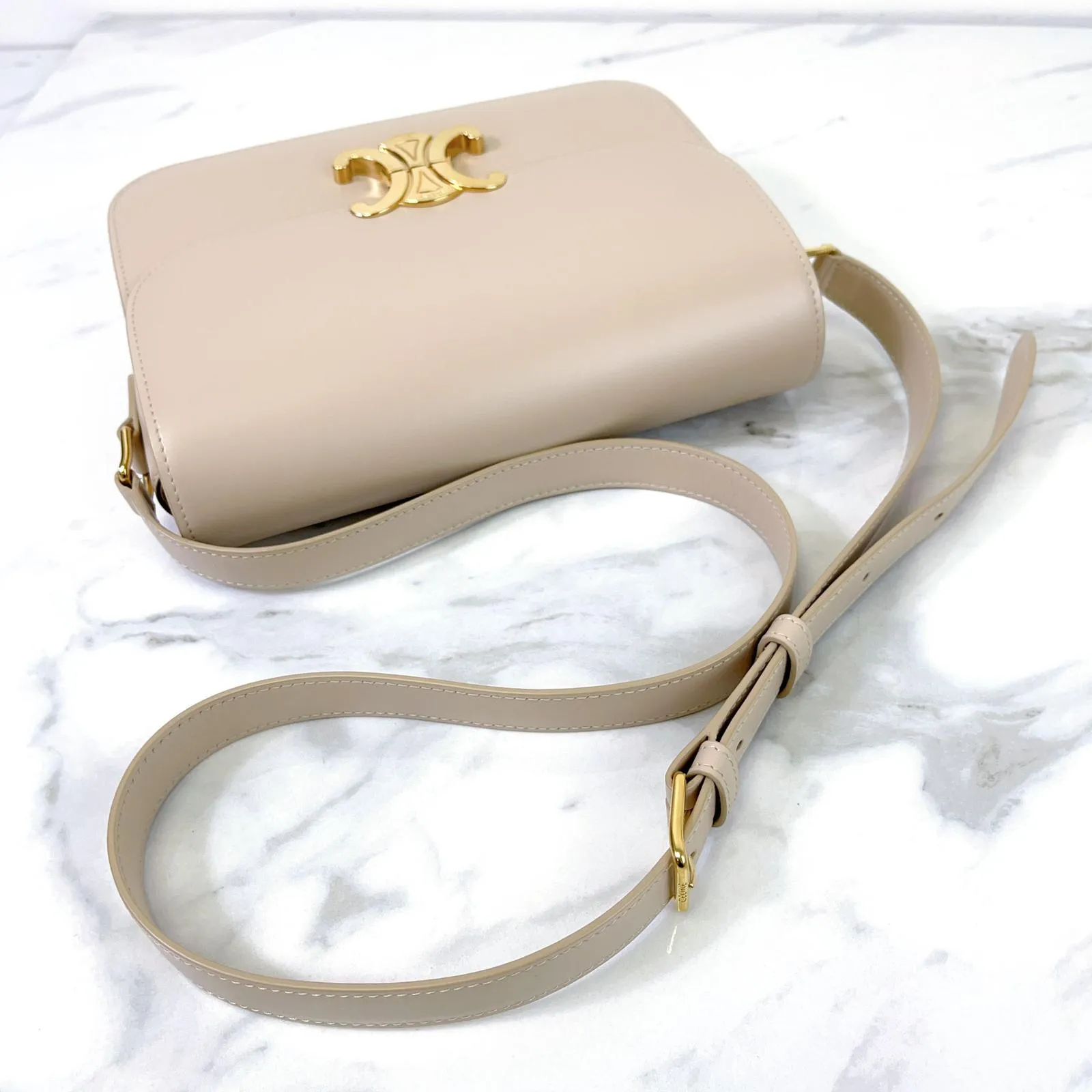 Celine Classique Triomphe