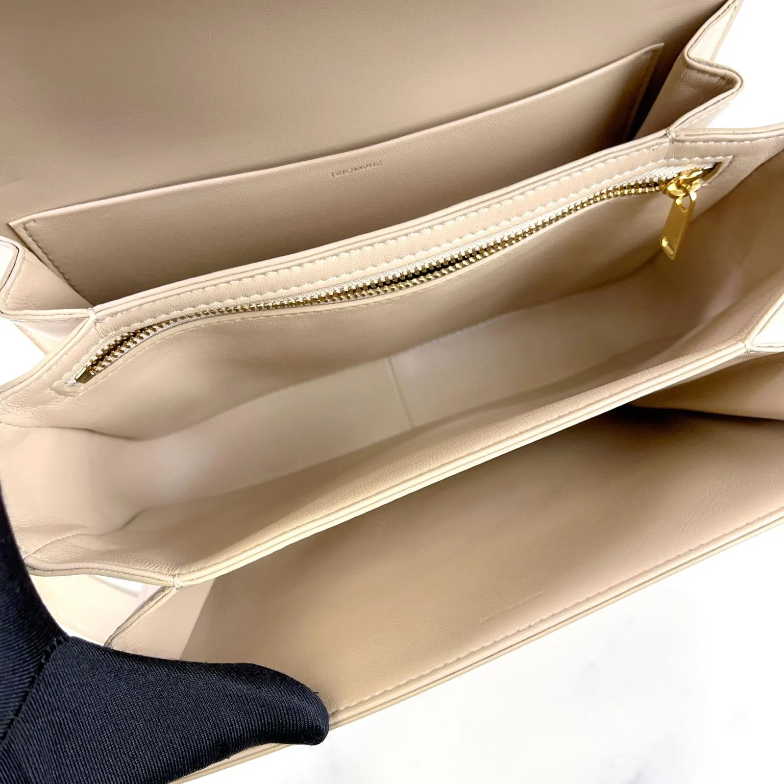 Celine Classique Triomphe