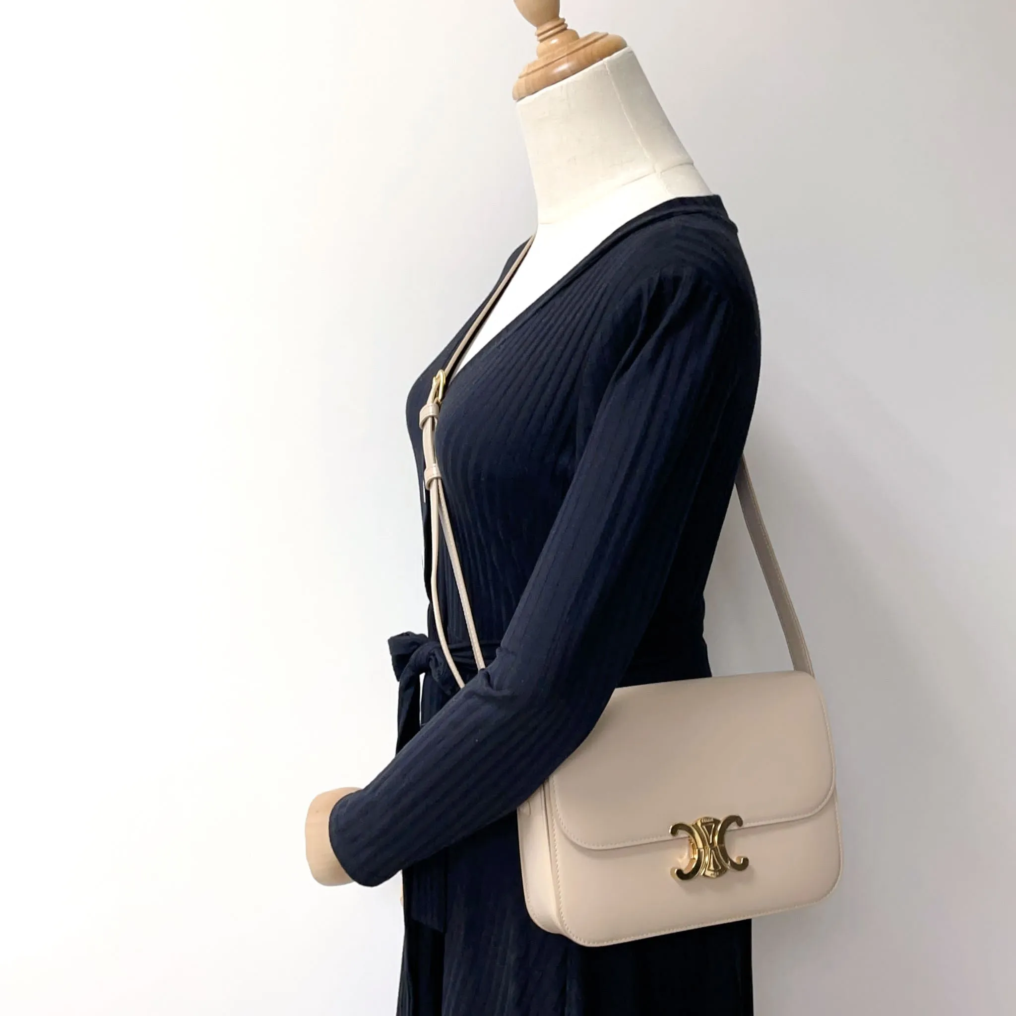 Celine Classique Triomphe