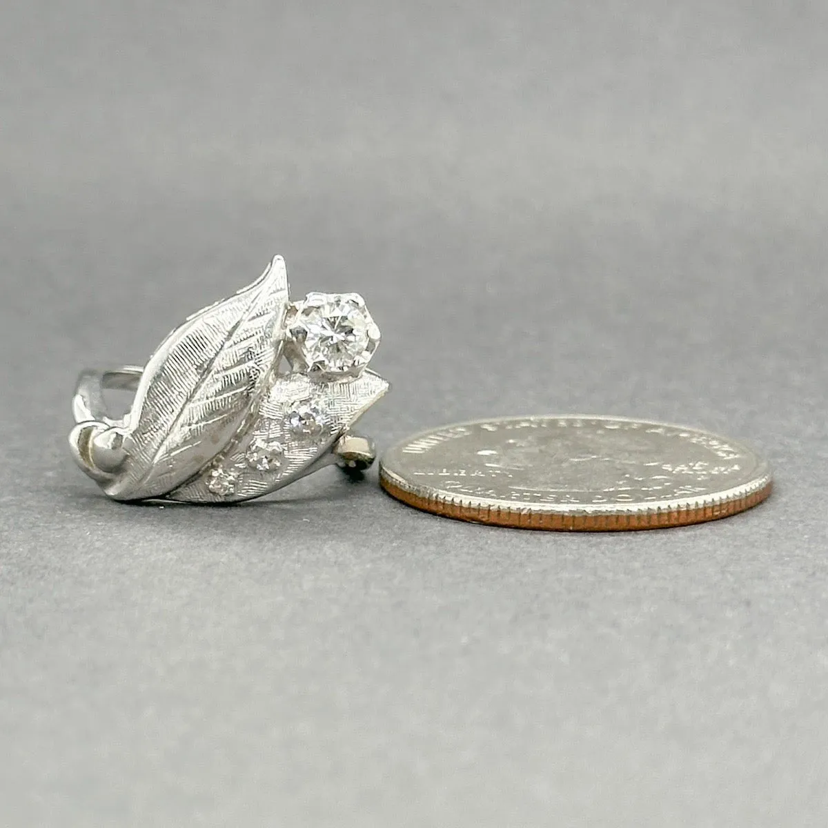 Estate 14K W Gold 0.25ctw Diamond Floral Ring