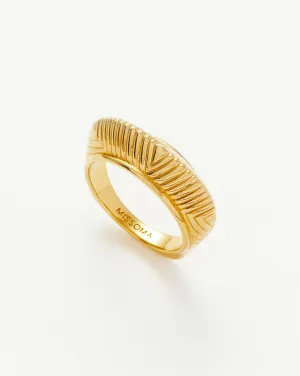 Hera Dome Ridge Stacking Ring | 18k Gold Vermeil