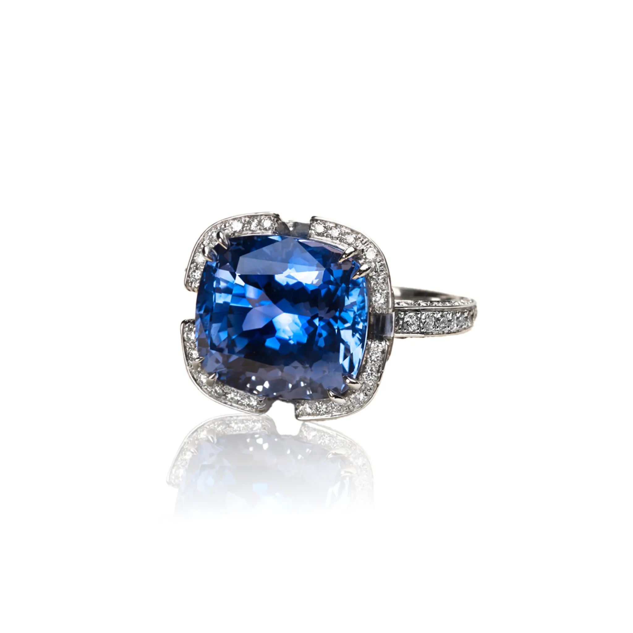 Post-1980s 18KT White Gold Sapphire & Diamond Ring