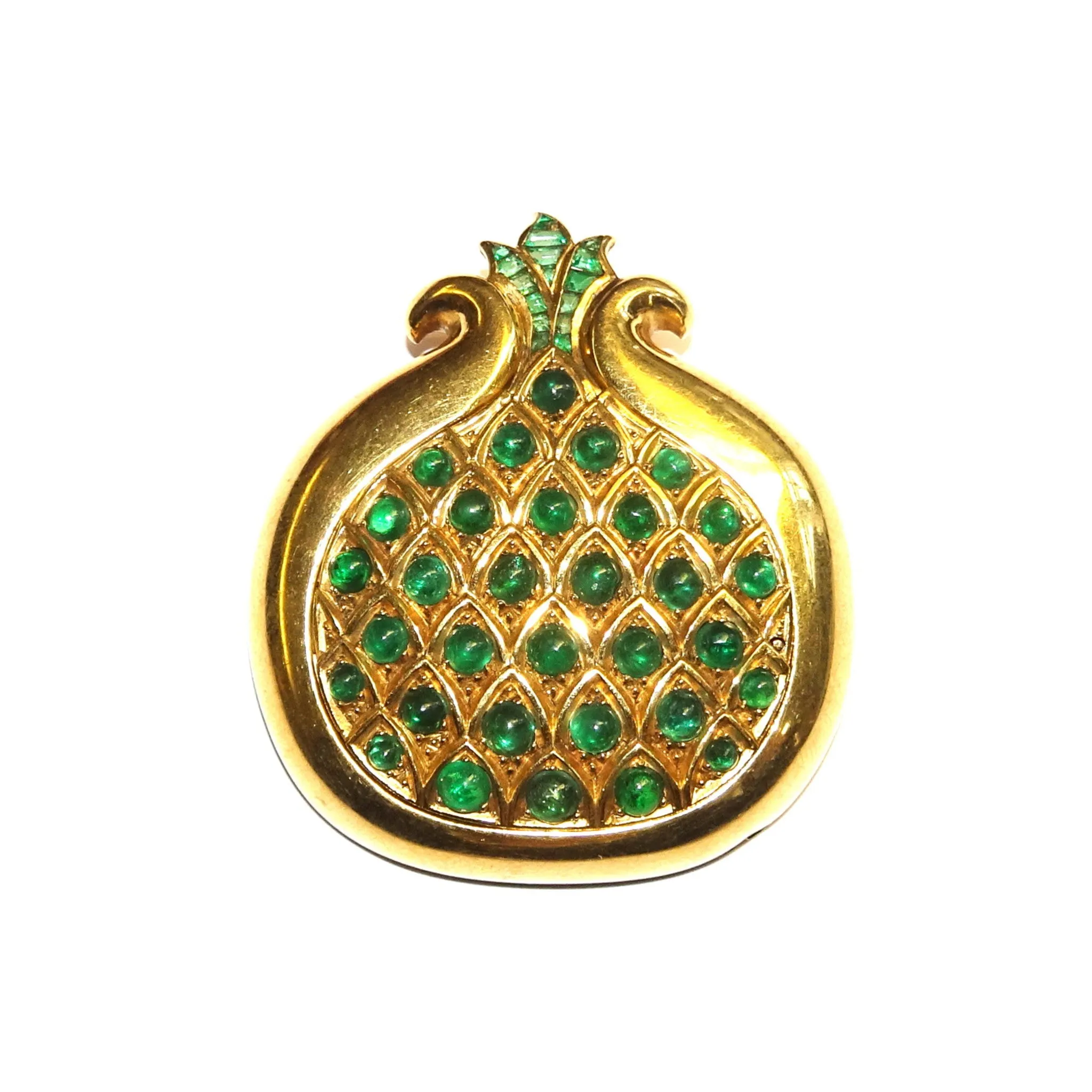 Rene Boivin 1930s 18KT Yellow Gold Emerald Pomegranate Brooch