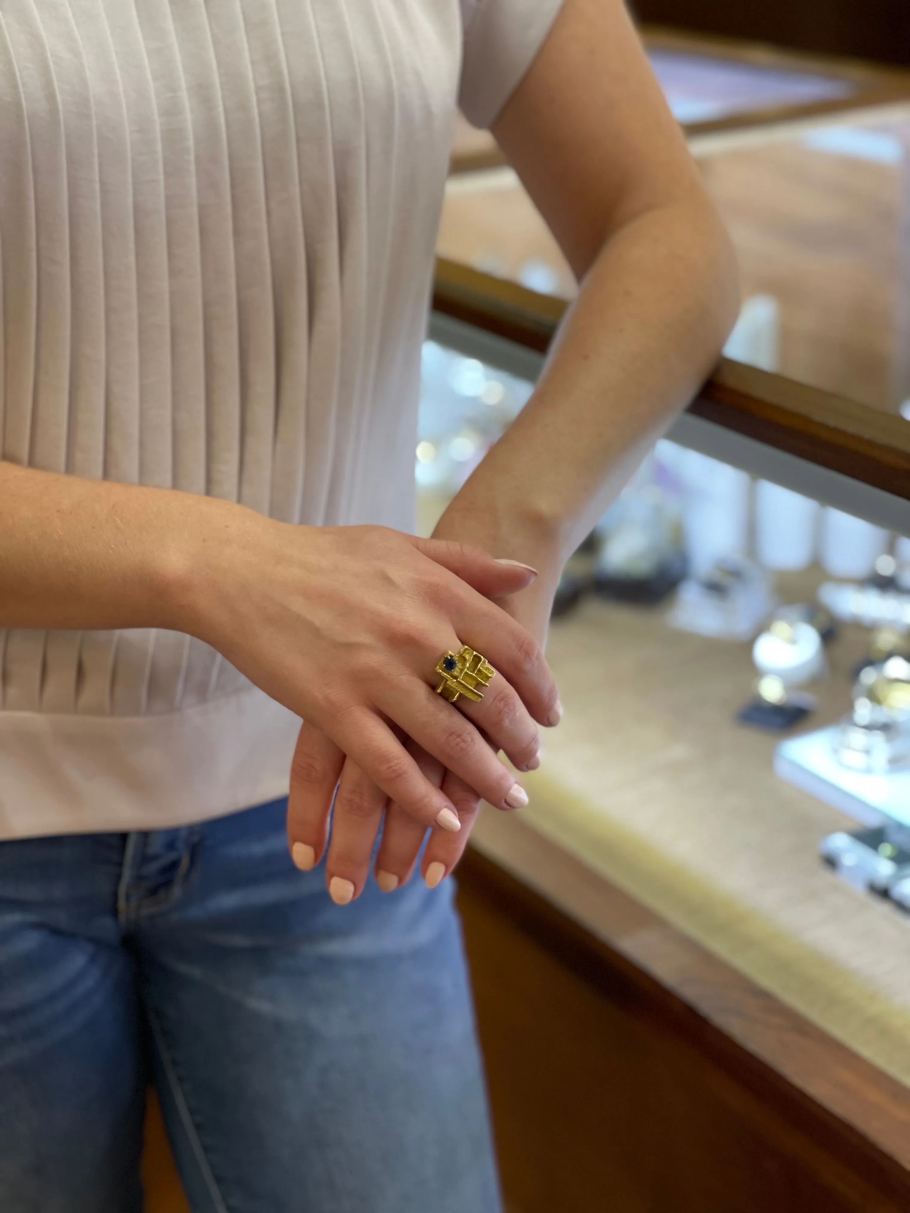 Vintage Geometric 18K Yellow Gold and 0.73CT Sapphire Ring