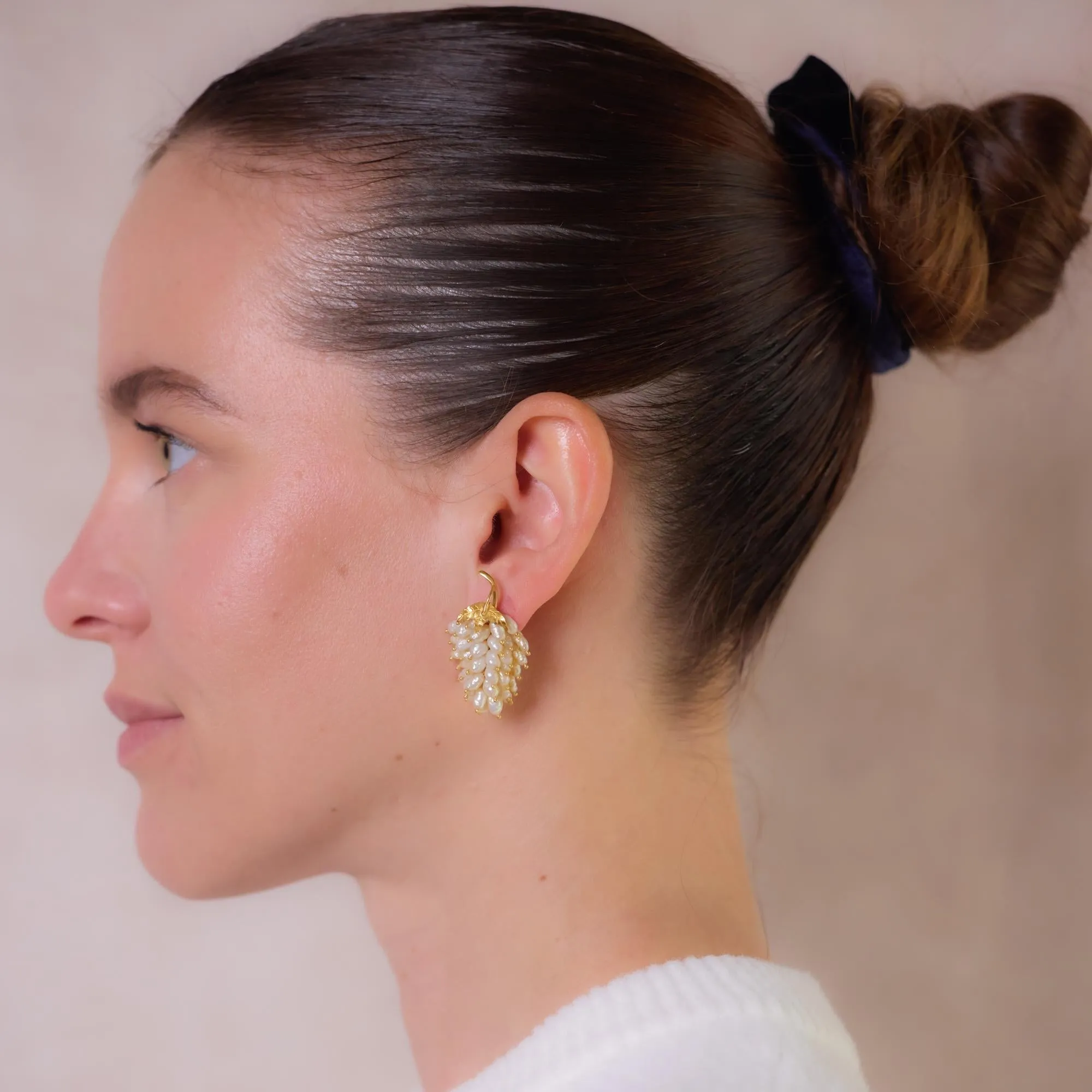 Vintage pearl 18k yellow gold grape leaf earrings