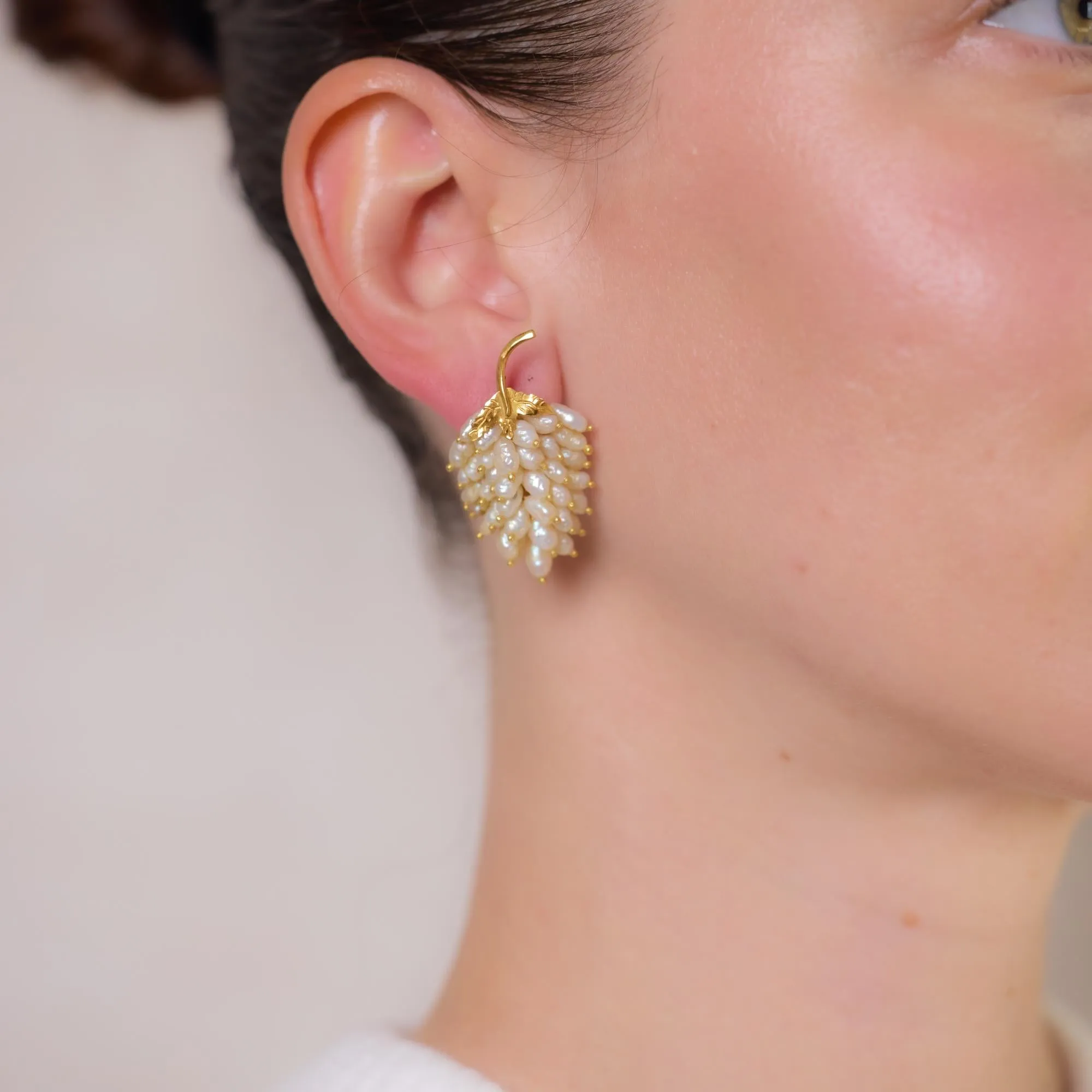 Vintage pearl 18k yellow gold grape leaf earrings